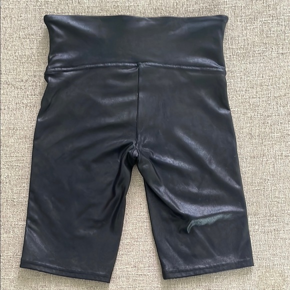 SPANX, Faux Leather, Biker Shorts, Very Black, Medium - Picture 4 of 12